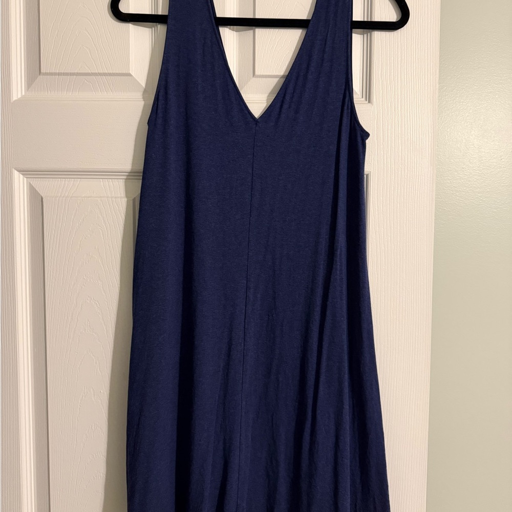 Sleeveless V-Neck Mini Dress in Deep Navy